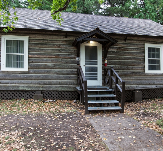 Lake McDonald Lodge and Cabins